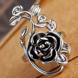 🔥 Stainless steel rose ring